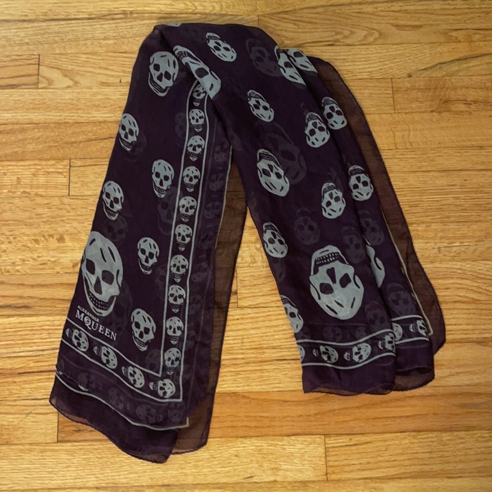 Alexander McQueen Skull Scarf